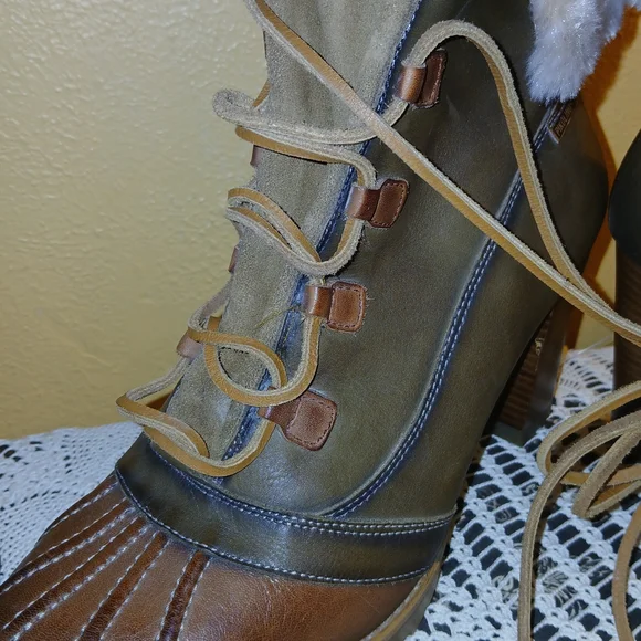 Women's Brown and Tan Heeled Boots - Picture 7 of 13